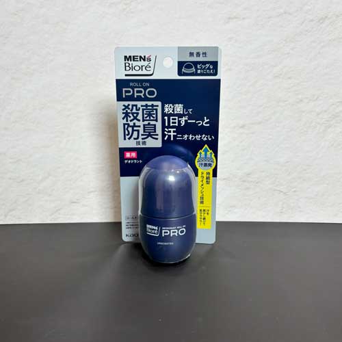 メンズビオレ 薬用デオドラント ロールオンPRO_1